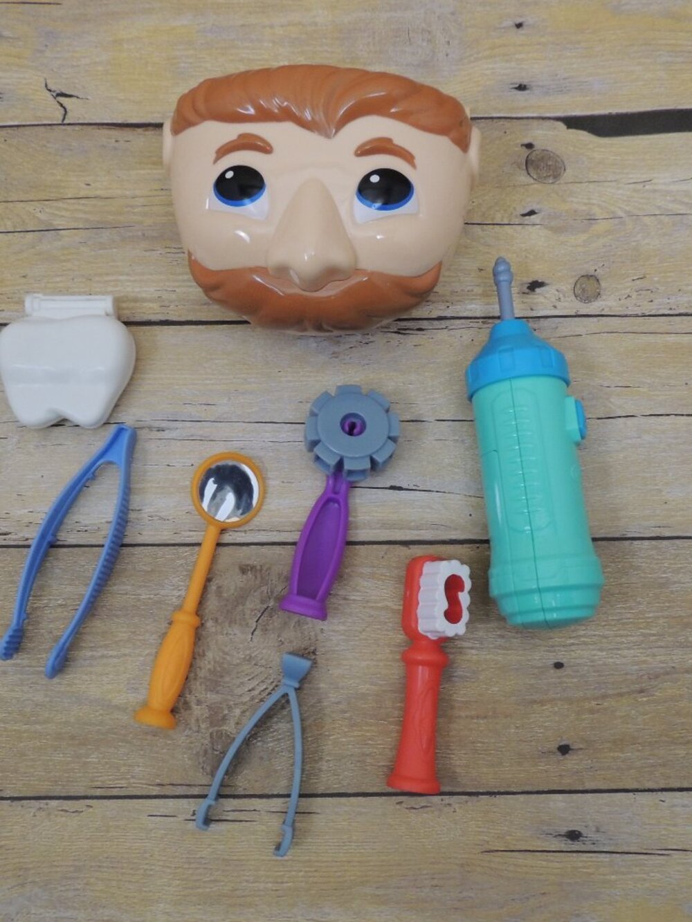 Play-Doh Dentist Drill N Fill Play Set Complete NO Cans of Doh